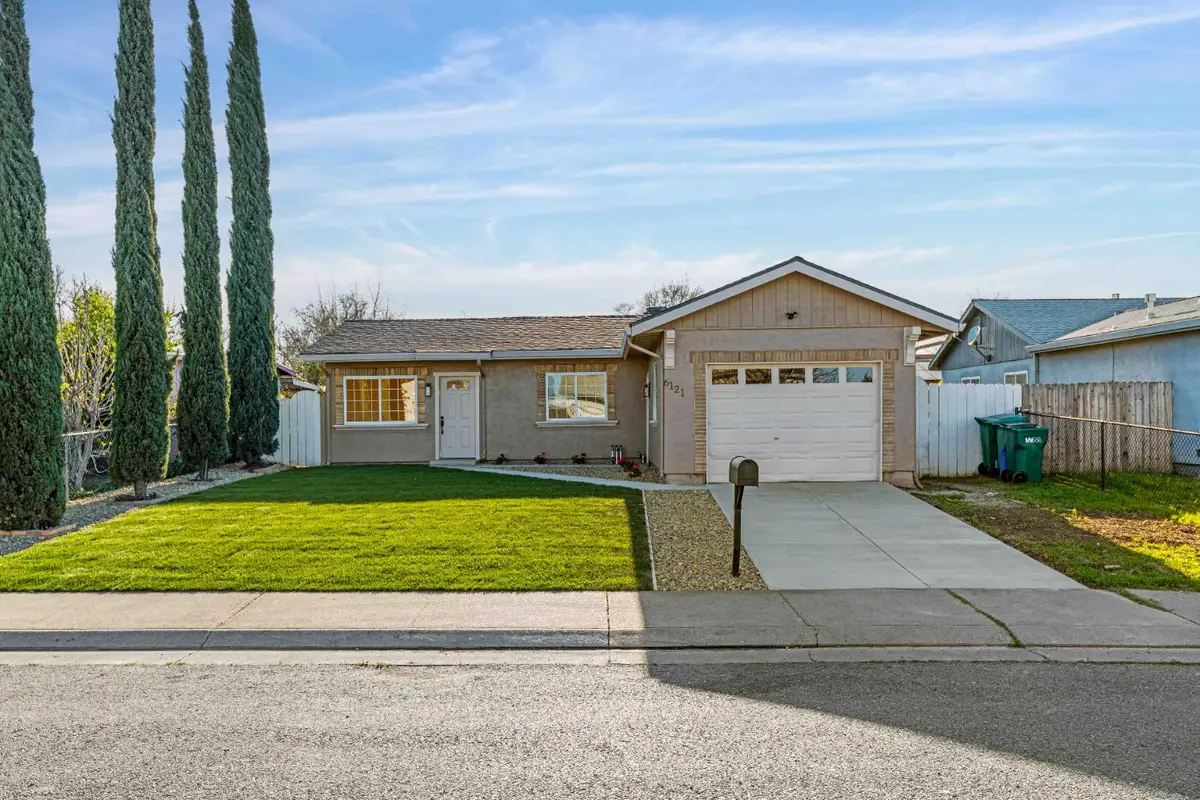 6121 Greenfield Lane, Stockton, CA 95207 - #1