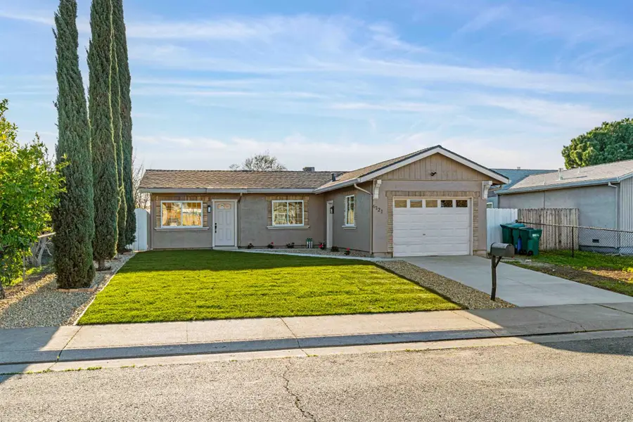 6121 Greenfield Lane, Stockton, CA 95207 - #3