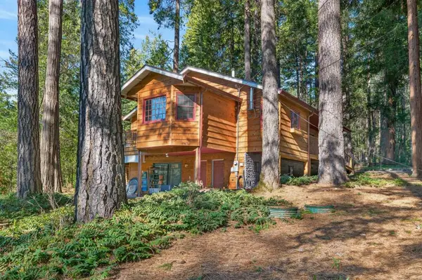 13052 Wood Rose Way, Grass Valley, CA 95945