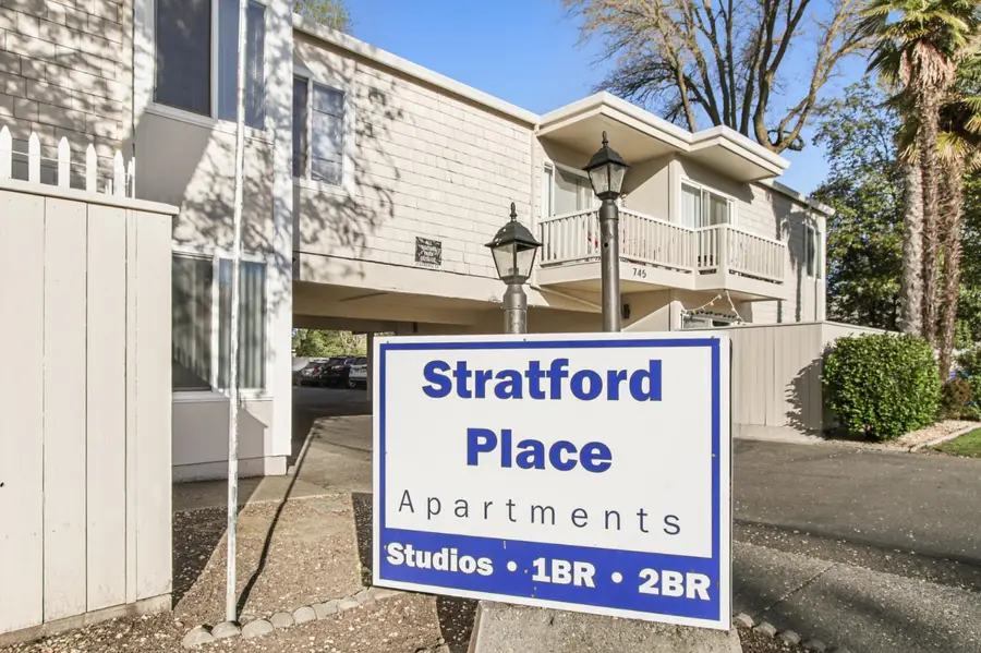 745 F Street, Davis, CA 95616 - #3