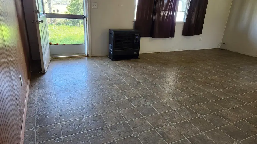 19215 Hooker Creek Road, Cottonwood, CA 96022 - #3