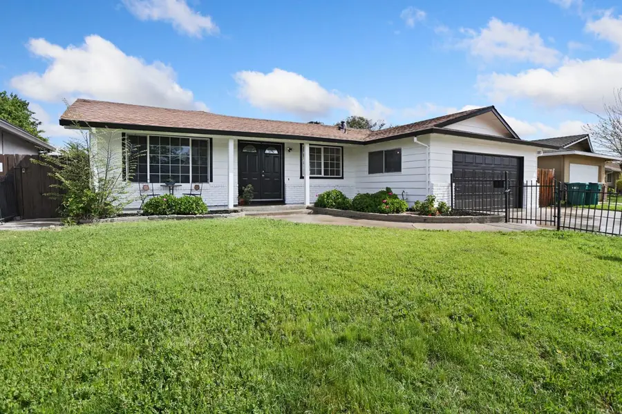 8734 Hermosa Court, Stockton, CA 95210 - #3