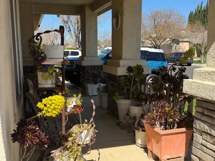 409 Osprey Drive, Patterson, CA 95363 - #2