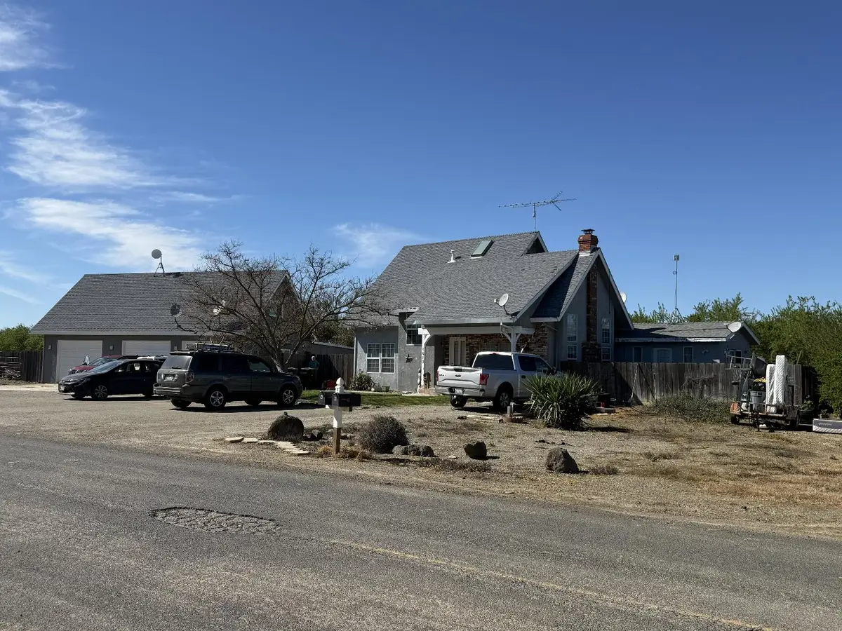 1613 Fig Avenue, Patterson, CA 95363 - #1