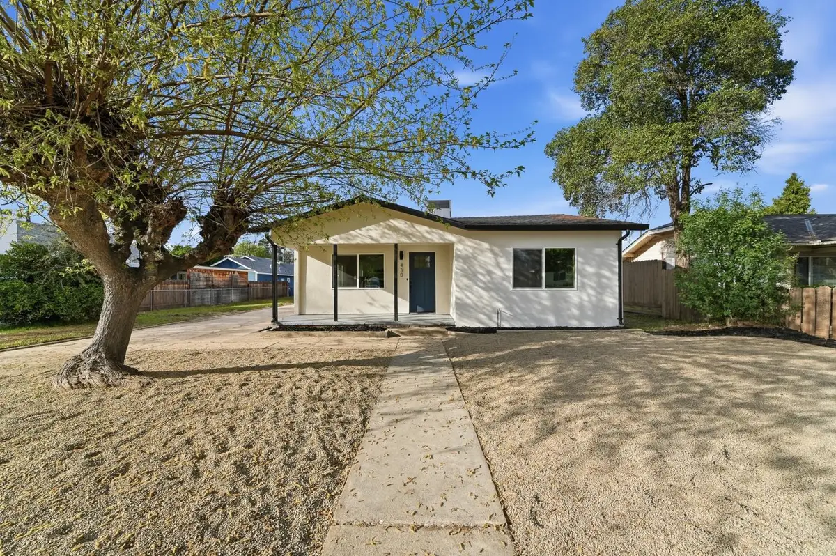 430 Laurel Avenue, Modesto, CA 95351 - #1