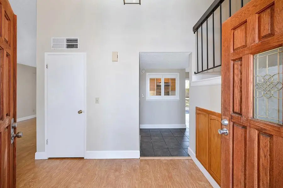 8954 Park Trail Drive, Elk Grove, CA 95624 - #3