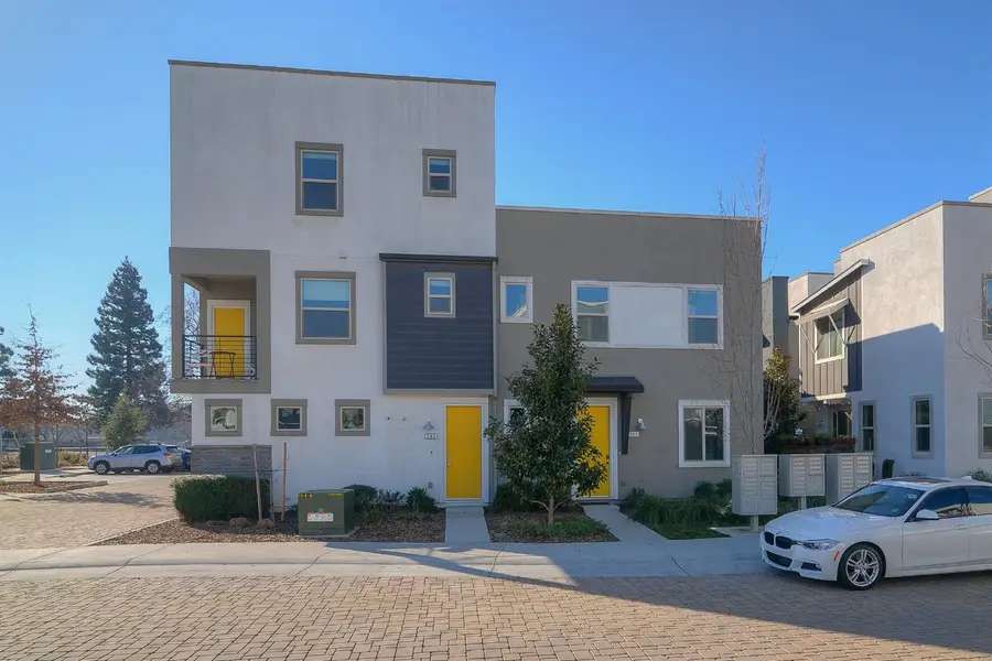 288 Log Pond Ln, Sacramento, CA 95818 - #2