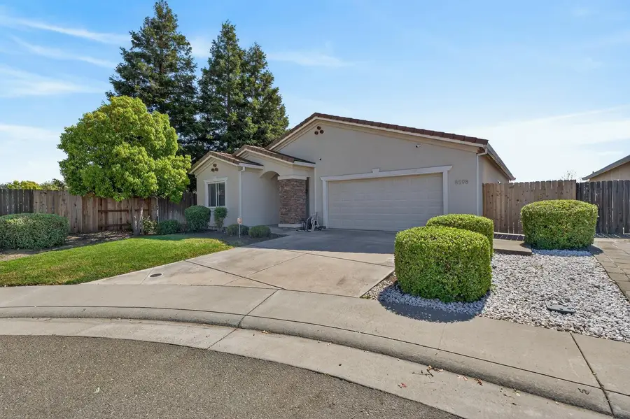 8598 New Valley Way, Sacramento, CA 95828 - #2