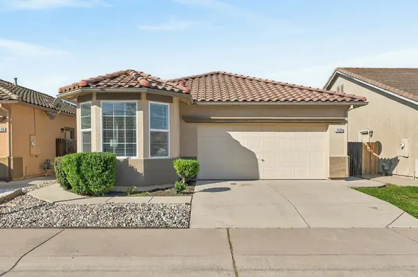 7426 S Sun Reign Lane Lane, Sacramento, CA 95823