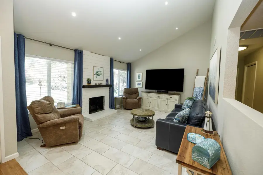 3617 Camino Real, Modesto, CA 95356 - #3