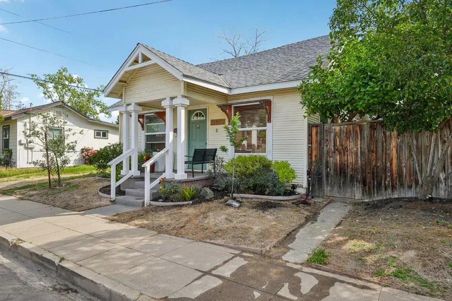 3425 50th Street, Sacramento, CA 95820 - #2