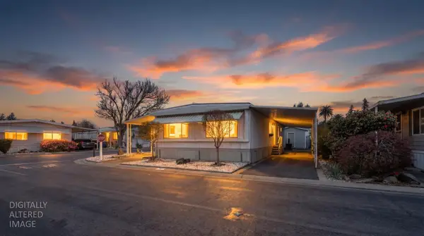 2621 Prescott Rd #70, Modesto, CA 95350