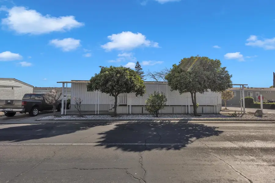 2621 Prescott Rd #70, Modesto, CA 95350 - #3