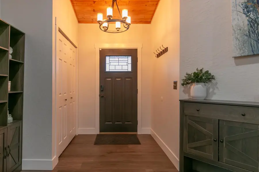 5068 Loch Leven Drive, Pollock Pines, CA 95726 - #2