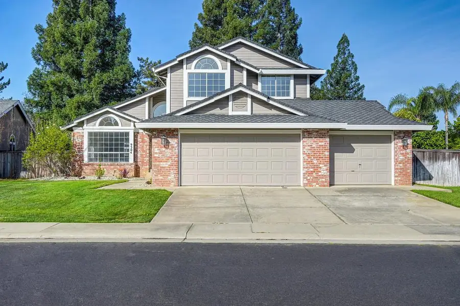 9304 Whittemore Drive, Elk Grove, CA 95624 - #2