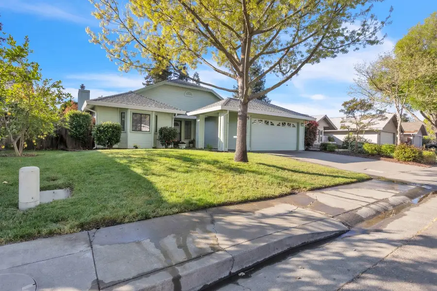 2640 Albany Avenue, Davis, CA 95618 - #3