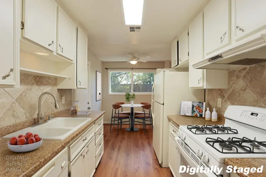 788 Mann Court, Oakdale, CA 95361 - #2