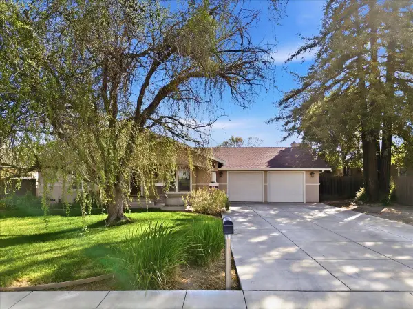1238 Fiori Avenue, Modesto, CA 95350