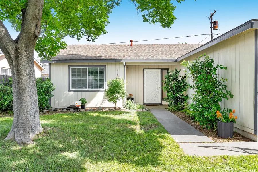 233 Graves Avenue, Sacramento, CA 95838 - #2