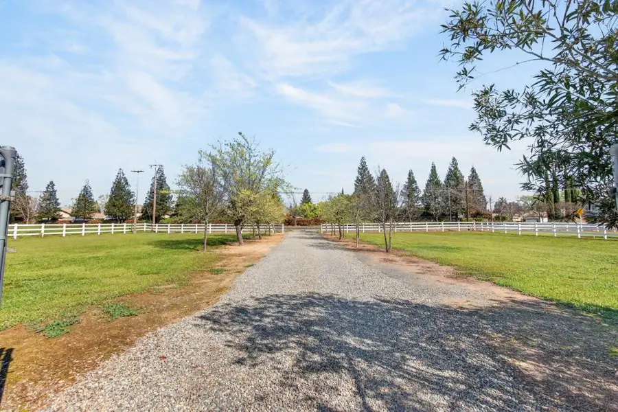 3167 Baseline Road, Roseville, CA 95747 - #2
