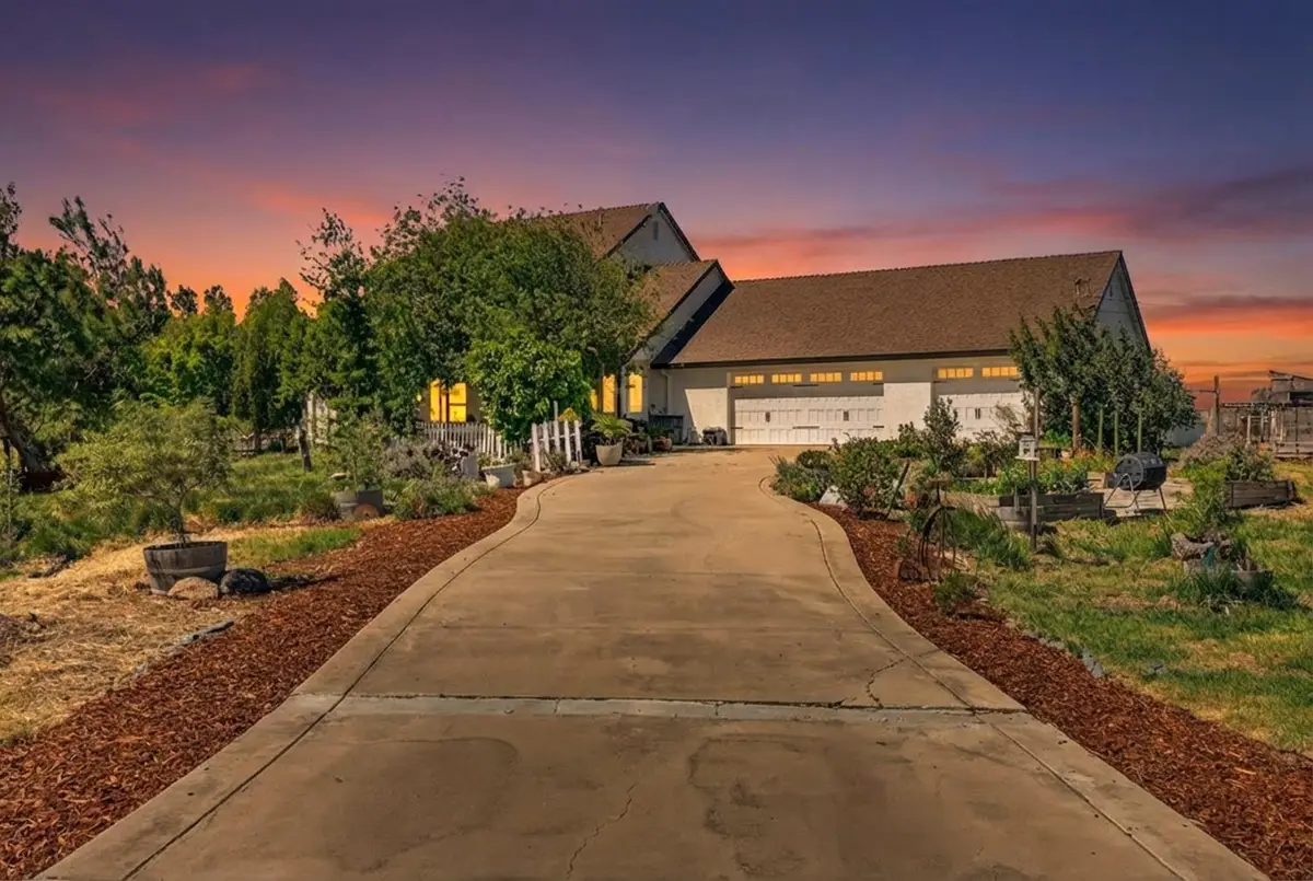 7211 County Road 99w, Zamora, CA 95698 - #1