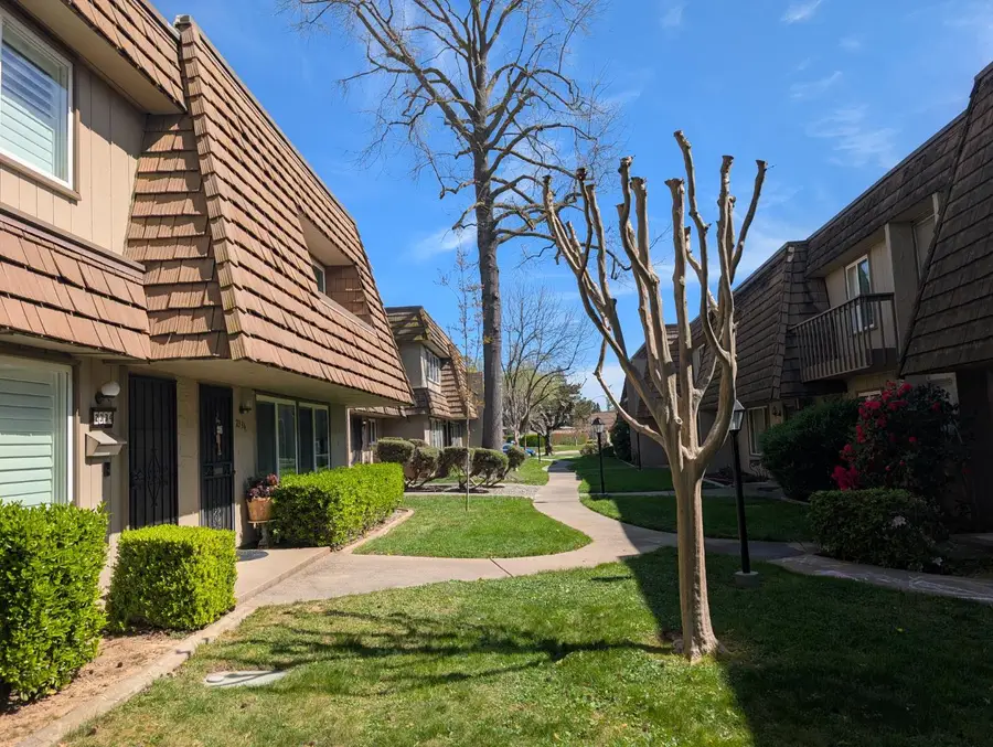 2334 Via Camino Avenue, Carmichael, CA 95608 - #2