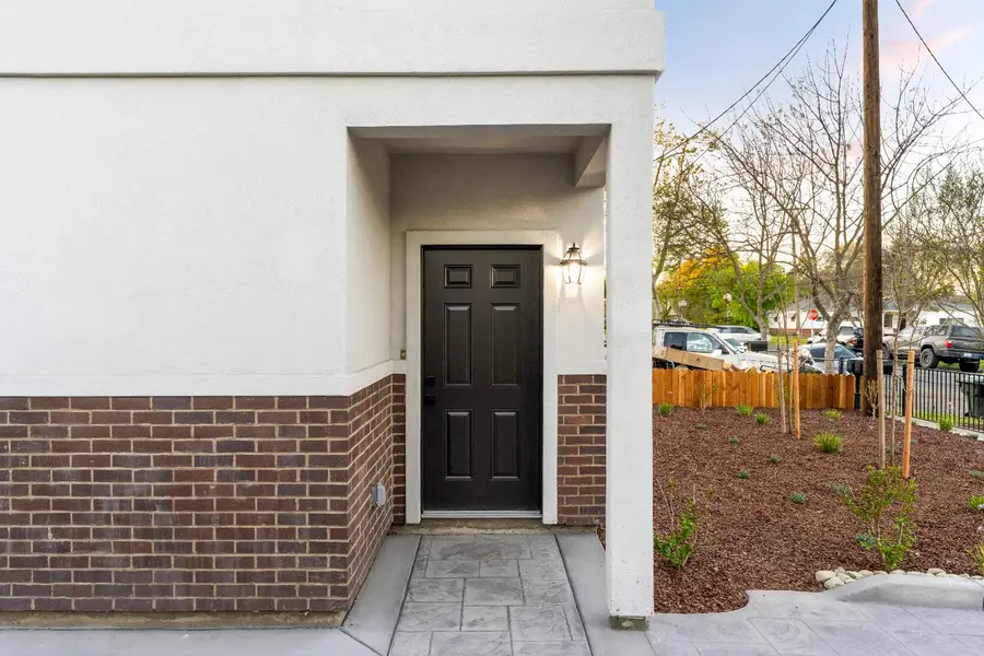 141 Birch Street, Roseville, CA 95678 - #3