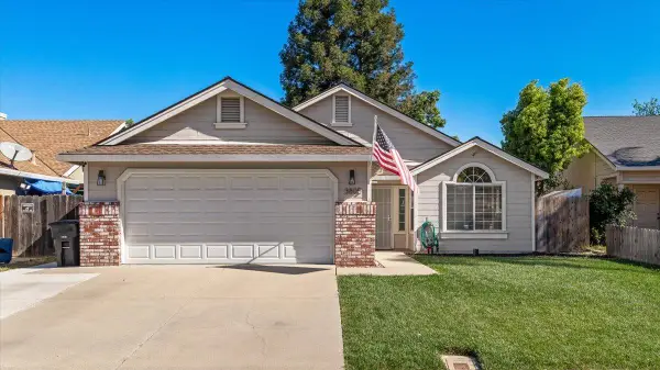3805 Ellenboro Avenue, Modesto, CA 95357