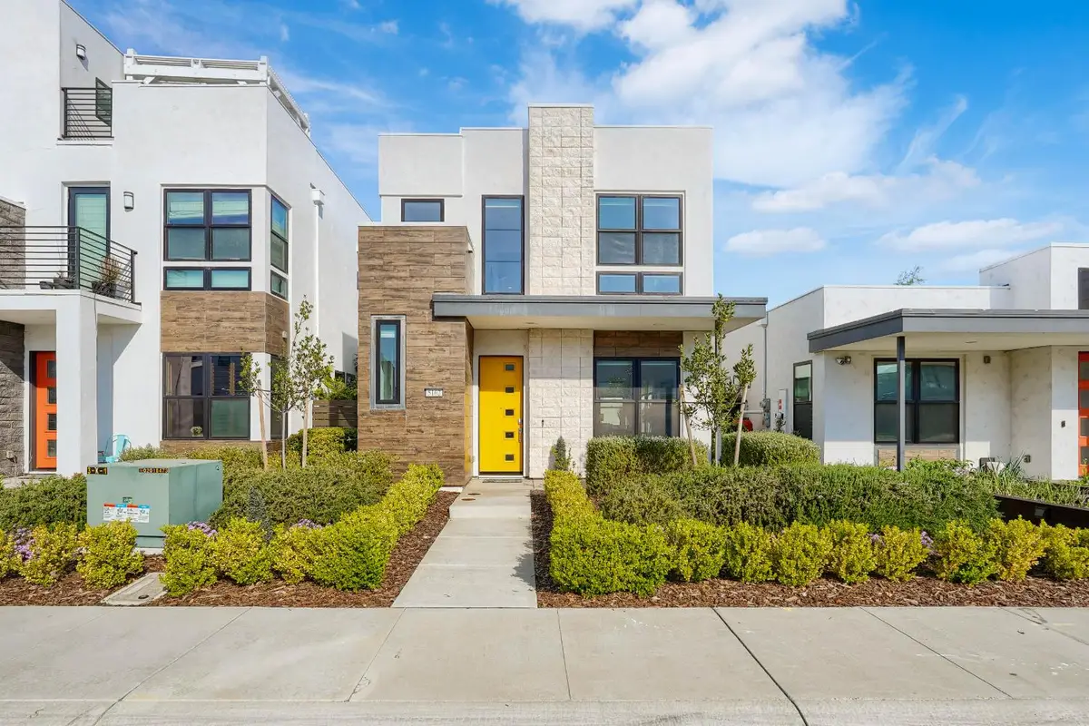 5162 E Street, Sacramento, CA 95819 - #1