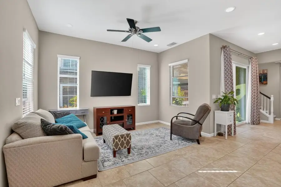 4207 Adriatic Sea Way, Sacramento, CA 95834 - #2