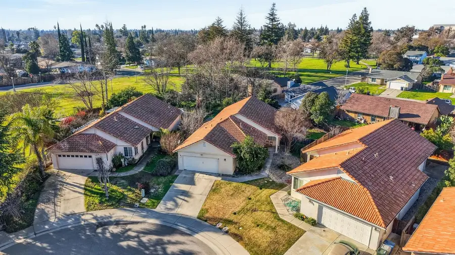 110 Aruba Circle, Sacramento, CA 95823 - #3