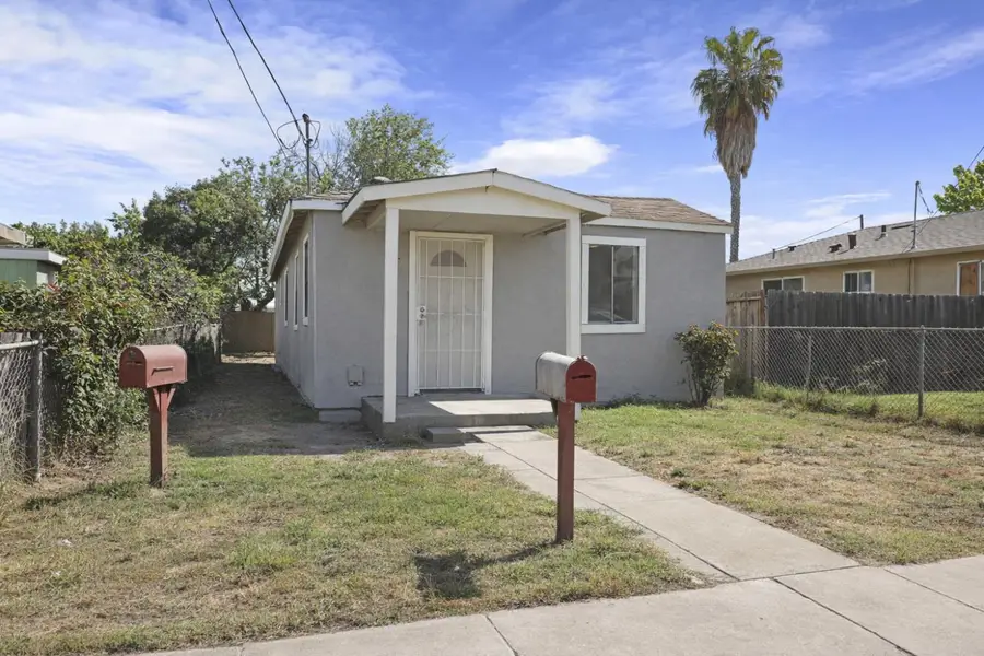 124 S Fresno Avenue, Stockton, CA 95203 - #2