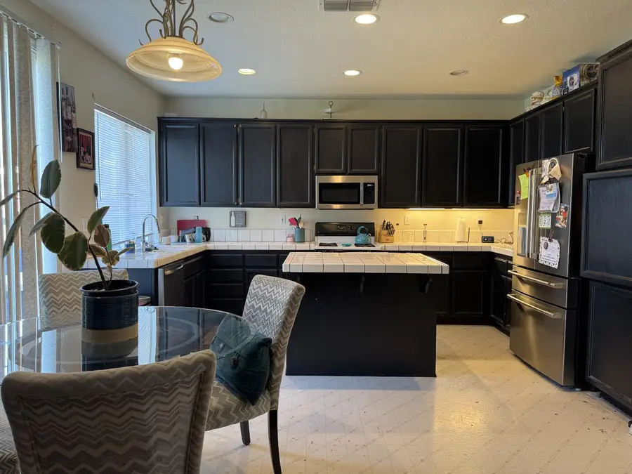 8859 Shasta Lily Drive, Elk Grove, CA 95624 - #3