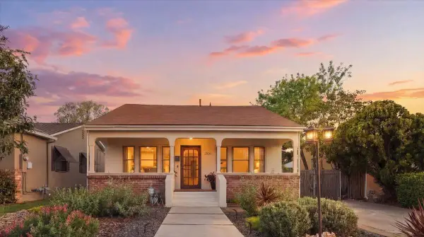 2106 57th Street, Sacramento, CA 95817