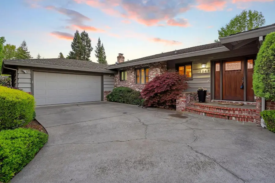 1548 Barnett Court, Carmichael, CA 95608 - #2