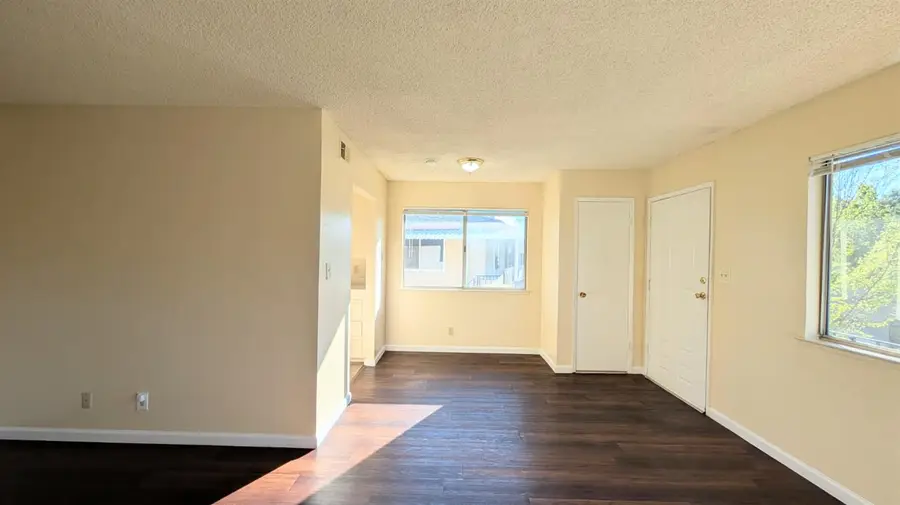 5181 Connecticut Drive #4, Sacramento, CA 95841 - #3