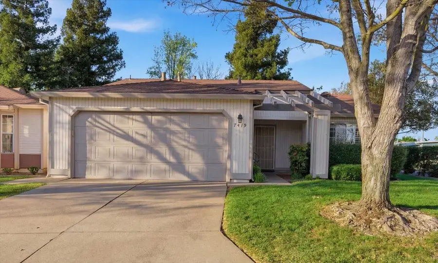 7419 Sunborough Lane, Sacramento, CA 95828 - #2