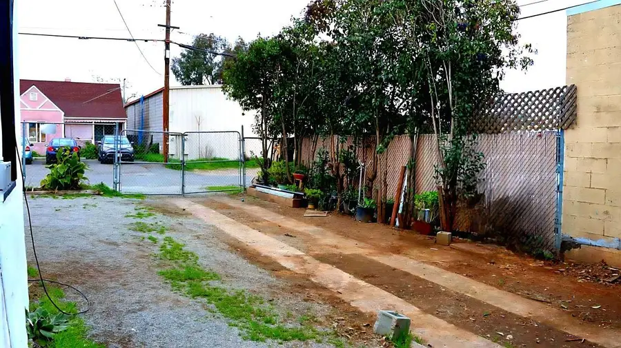 1332 Dixieanne Avenue, Sacramento, CA 95815 - #3