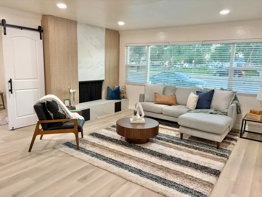 613 W Kettleman Lane, Lodi, CA 95240 - #2