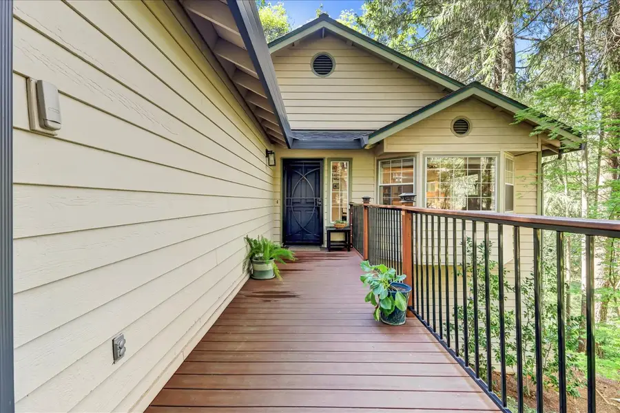 10901 Footwall Drive, Grass Valley, CA 95945 - #2