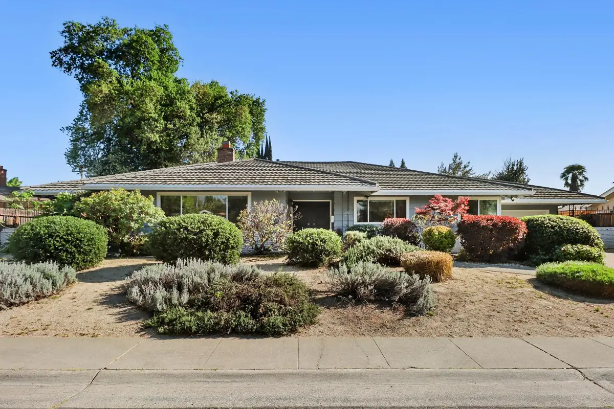 3000 American River Drive, Sacramento, CA 95864 - #1
