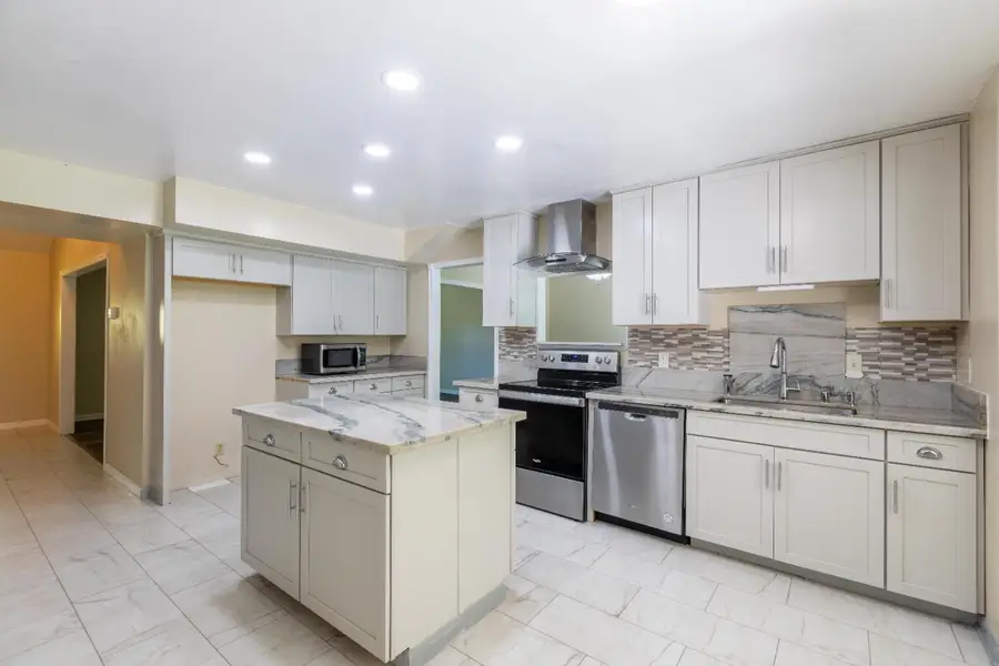 9375 Cherry Avenue, Orangevale, CA 95662 - #2