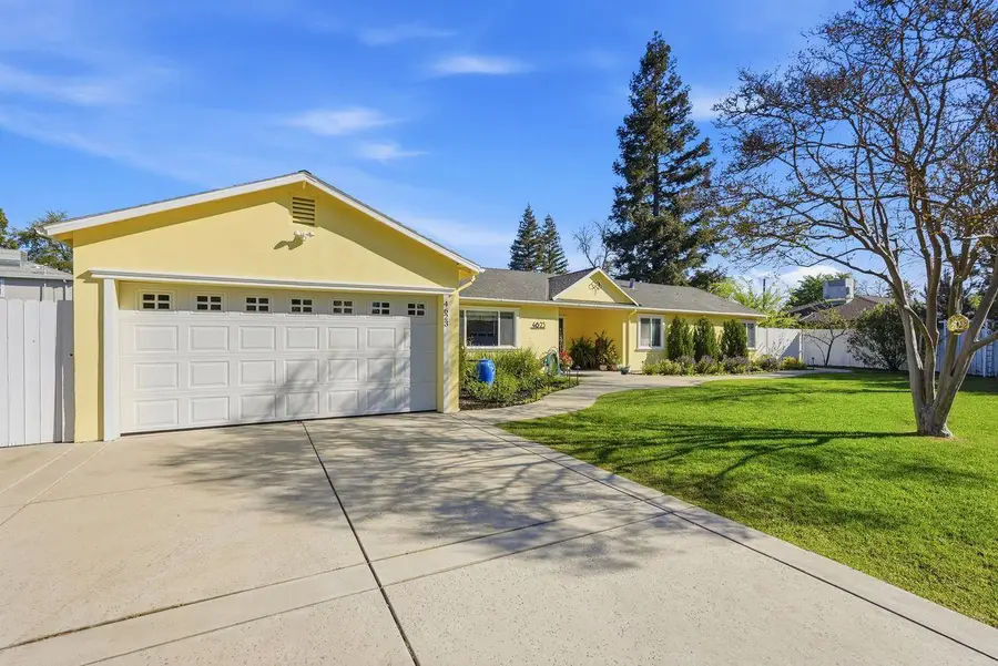 4623 Hazelwood Avenue, Sacramento, CA 95821 - #3
