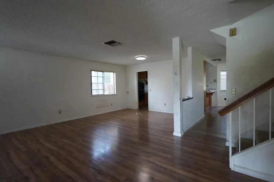 935 Sunwood Way, Sacramento, CA 95831 - #2