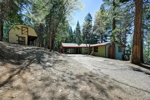 1961 Caprine Hill Trail, Pollock Pines, CA 95726