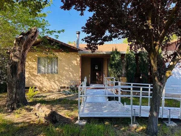 451 S Coolidge Avenue, Stockton, CA 95215