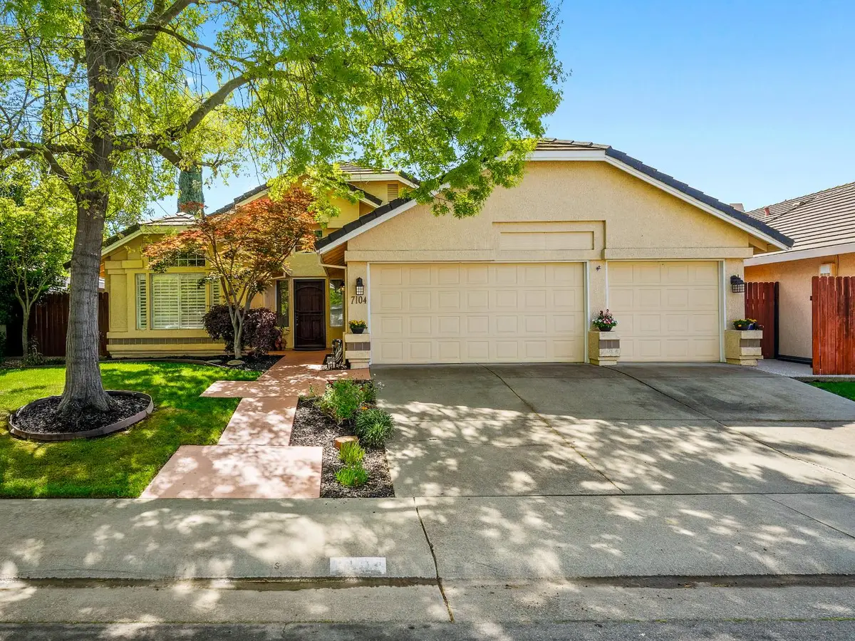 7104 Beaver Falls Way, Elk Grove, CA 95758 - #1