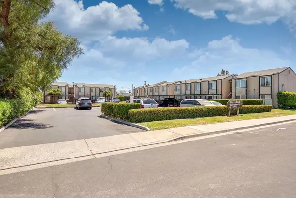 2942 Sierra Street, Riverbank, CA 95367