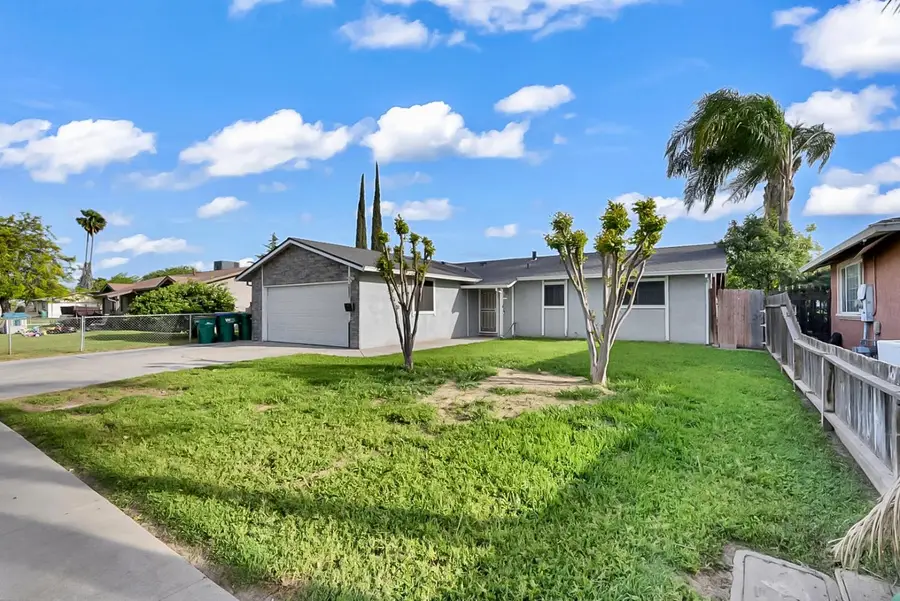 2085 Coronado Avenue, Merced, CA 95348 - #3