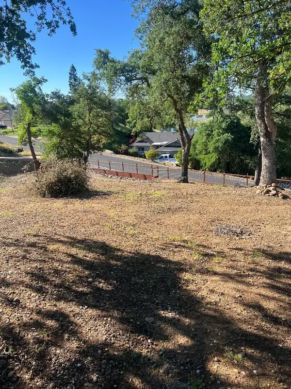 21 Verdin Court, Wallace, CA 95254